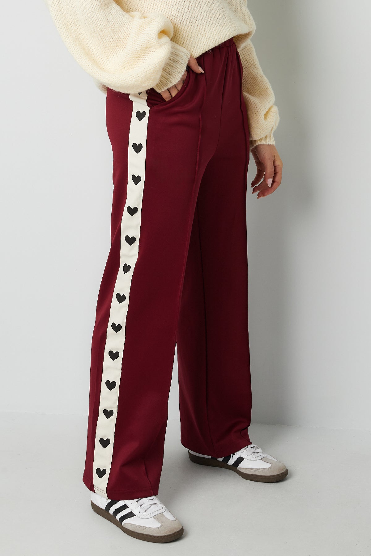 Broek met hartjes zijkant - rood